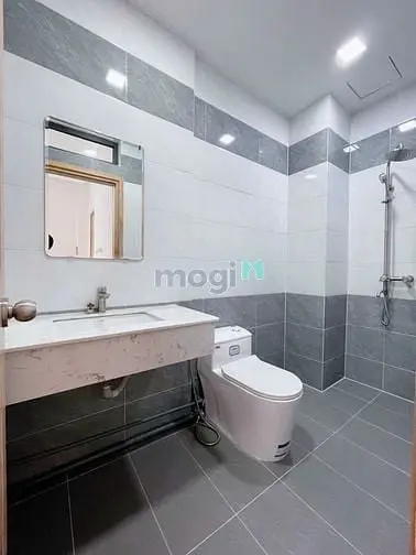 Phòng Có Gác Giá Rẻ Full Nội Thất- Sát Bên Hutech - Điện Biên Phủ