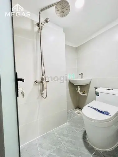 Phòng Trọ Có Gác- Cửa Sổ Trời - Ngay Hàng Xanh- Cầu Thị Nghè