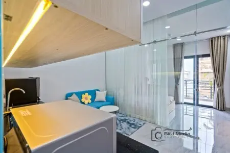 Studio View Ban Công – Full Nội Thất – Tách Bếp