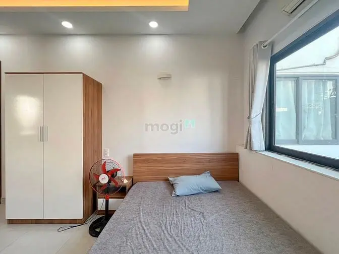 Phòng Trọ Full Nội Thất Cửa Sổ Lớn Ngay Cầu Kinh- Bình Quới