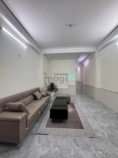 Nhà Mtkd Đường Thông Thạnh Lộc 31, Dt:4X18M, Trệt, 1Lầu, 2Pn, Sân Ô Tô