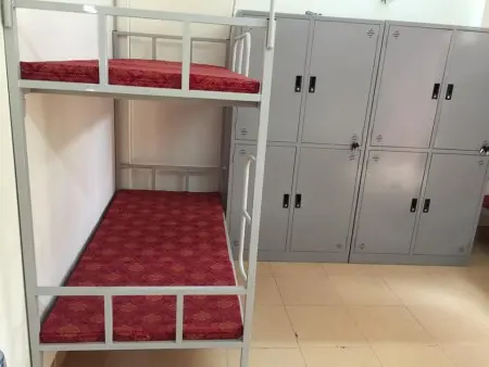 Tìm Người Ở Cùng Tuổi Dưới 38( Có Phòng Nam Riêng Nữ Riêng)