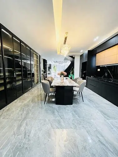 Nhà Đẹp 4 Tầng – Nội Thất Cao Cấp – Mặt Tiền Q7– Liền Kề Phú Mỹ Hưng