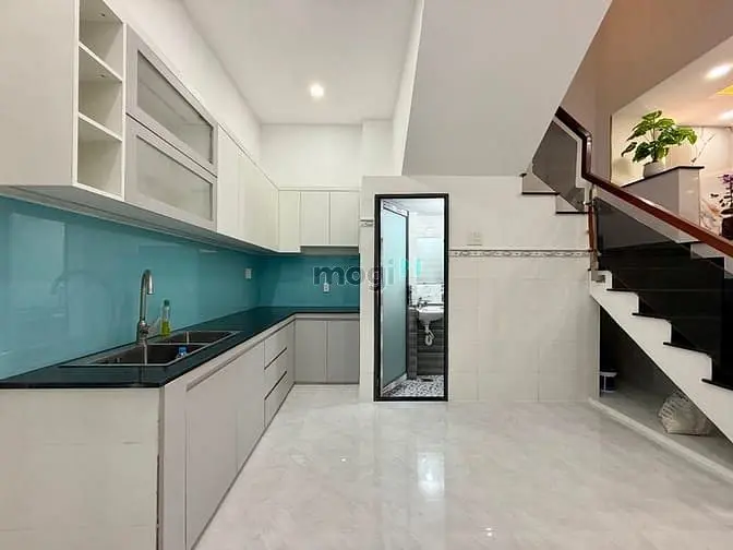 Nhà Hẻm Xe Hơi, Đường Thới An 13, Dt:5X20M, Trệt, 3Lầu, 5Pn, S.thượng