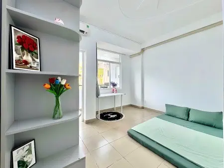 Studio Ban Công Ngập Tràn Ánh Sáng – Ngay Chợ Bà Chiểu