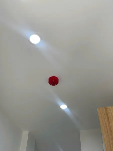 Tòa Chmn Mới Khai Trương Còn Trống 2P