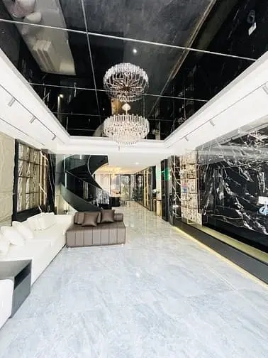 Nhà Đẹp 4 Tầng – Nội Thất Cao Cấp – Mặt Tiền Q7– Liền Kề Phú Mỹ Hưng