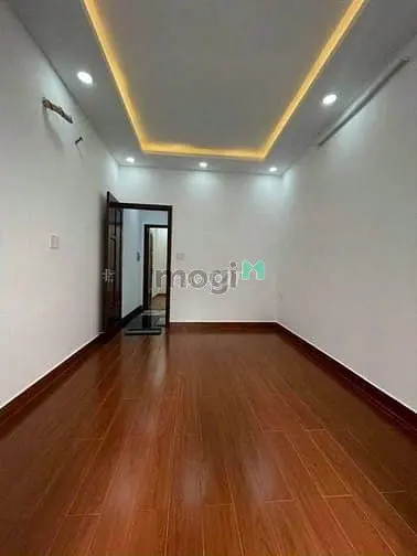 Nhà Đẹp, Rộng. Ngang 5 X 20M, 4 Tầng - Cư Xá Bắc Hải, Phưởng 15, Q10