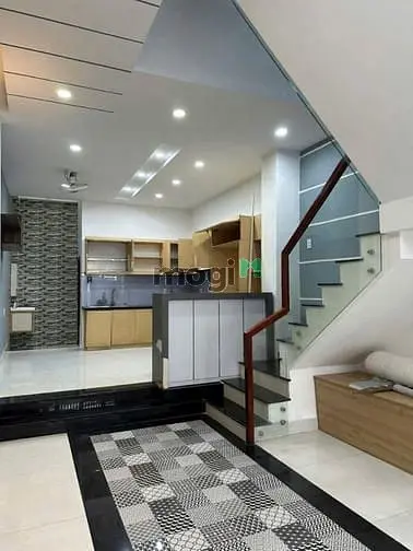 Bán Nhà Hẻm 211/ Gò Xoài, Dt: 4 X 16M, Đúc 3,5 Tấm. Giá: 7.4 Tỷ.