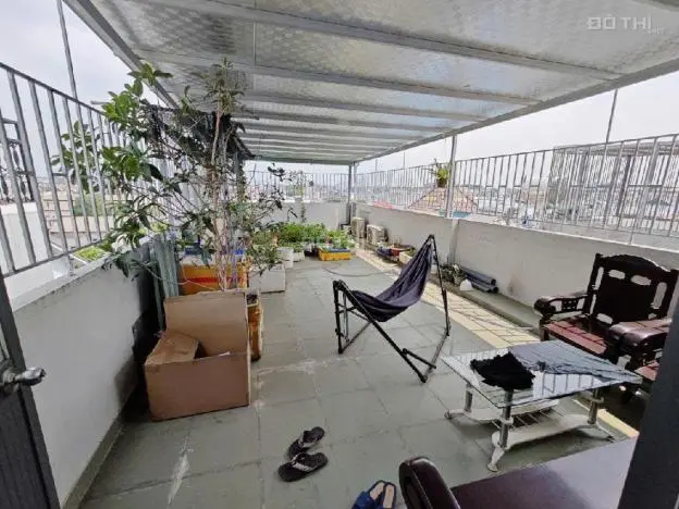 Nhà Đẹp Vị Trí Tốt Gần Trường Đại Học Kinh Tế Luật Tại Linh Xuân Thủ Đức - Hẻm Nhựa Xe Hơi Rộng Rải