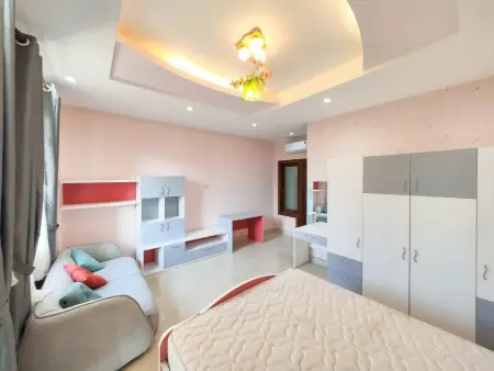 Phòng Mới Siêu Xinh – Ban Công Cửa Sổ Siêu To