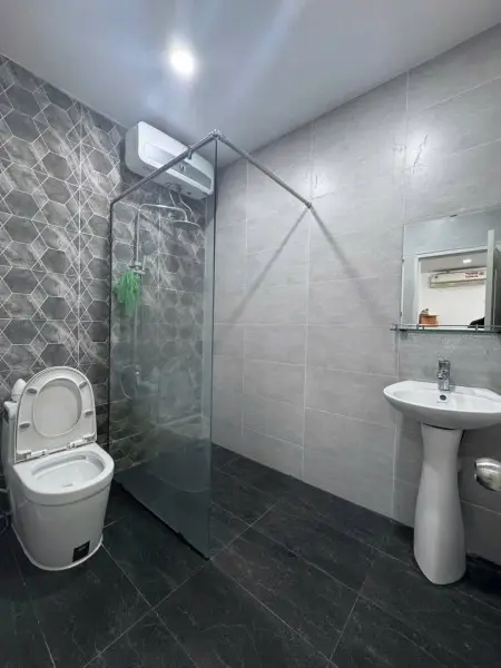 Căn Hộ Cao Cấp H2 – Full Nội Thất, 2Pn View Đẹp, Ở Ngay