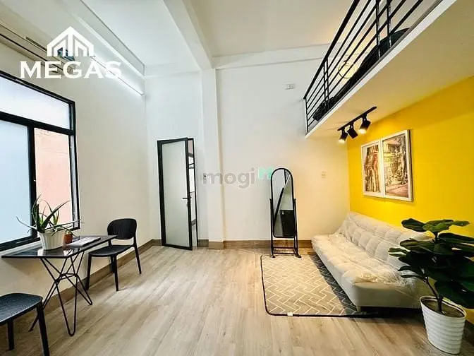 Căn Hộ Đẩy Đủ Nội Thất - Rộng 30M2 , Gác Cao - Trường Sơn - Sân Bay