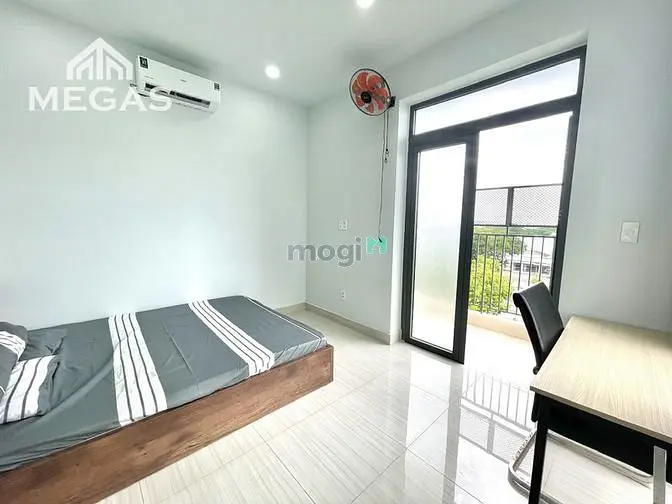 Khai Trương Siêu Phẩm Căn Hộ 1Pn - Rộng 50M2 - Ban Công - Trường Chinh
