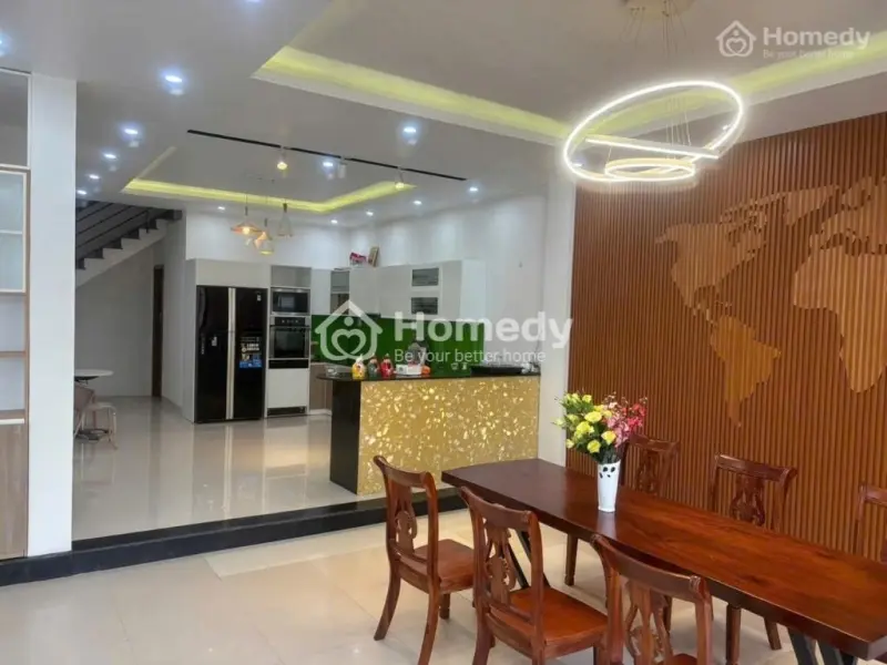 Cần Bân Gấp Biệt Thự Trung Tâm Thành Phố Quảng Ngãi