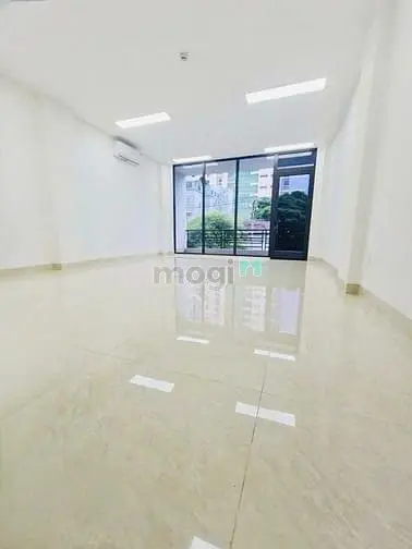 Tòa Nhà Văn Phòng 24E Đường A4, P12, Tân Bình – 5 Tầng - Thang Máy