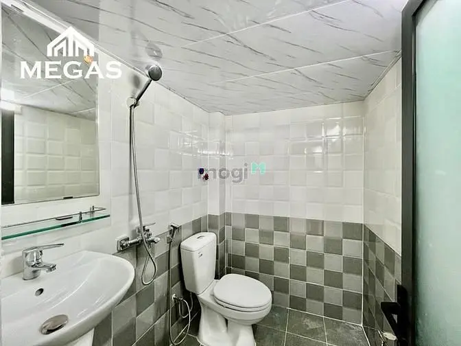 Căn Hộ Mới 100% - Ban Công E.town Cộng Hòa - Hồ Bơi,Gym - 1/9 Check In