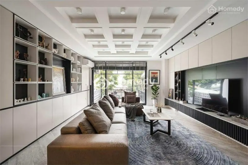 Cần Bán Nhà Mặt Đường Đê Quai Hướng Ra Hồ Tây Biệt Thự Cao Cấp