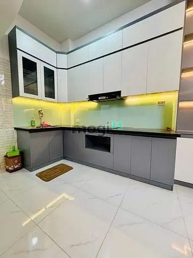 Bán Nhà Thịnh Liệt , Dt45M ,Giá Hơn 9 Tỷ,Ngõ Thông ,Lo Góc ,Oto Qua Nh