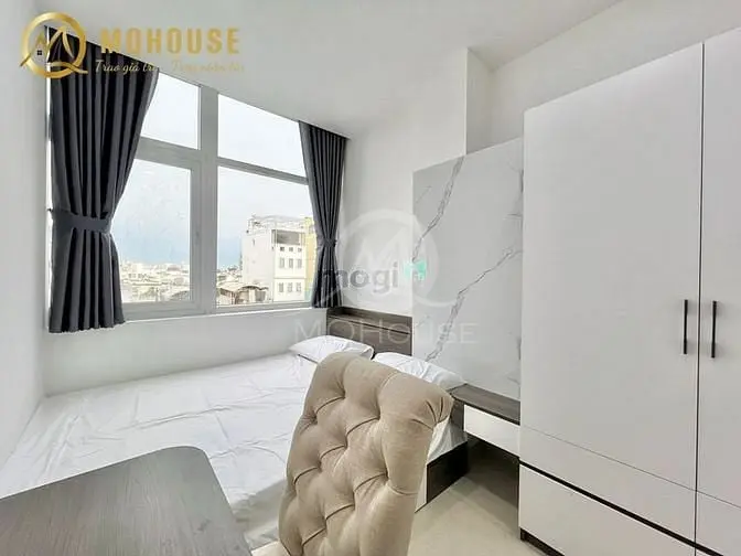 Căn Hộ Cao Cấp 2 Phòng Ngủ - Vòng Xoay Lăng Cha Cả - Cạnh Sân Bay