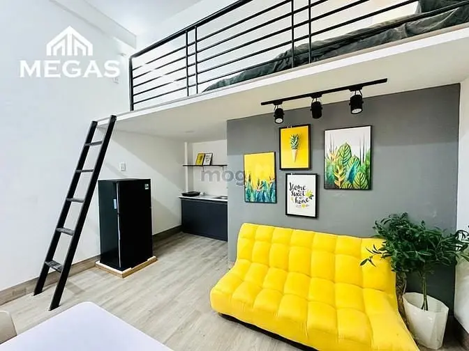 Căn Hộ Đẩy Đủ Nội Thất - Rộng 30M2 , Gác Cao - Trường Sơn - Sân Bay