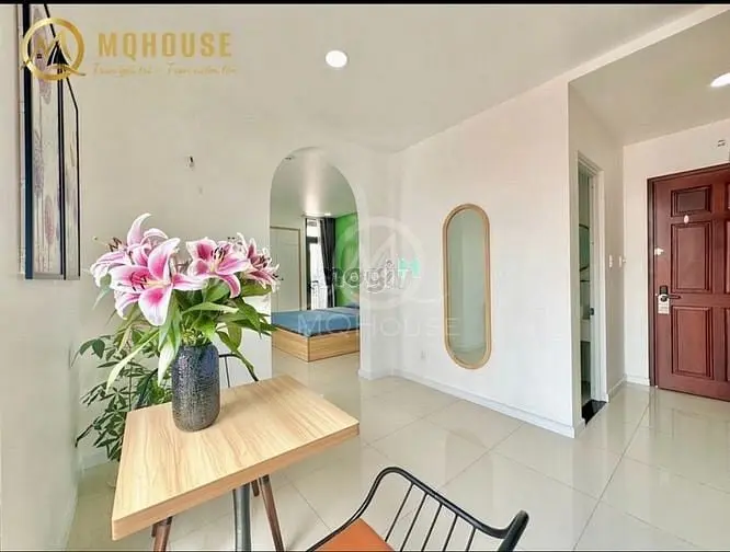 Căn Hộ 1 Phòng Ngủ - Rộng 45M2 , Ban Công - Ngay Cv Hoàng Văn Thụ