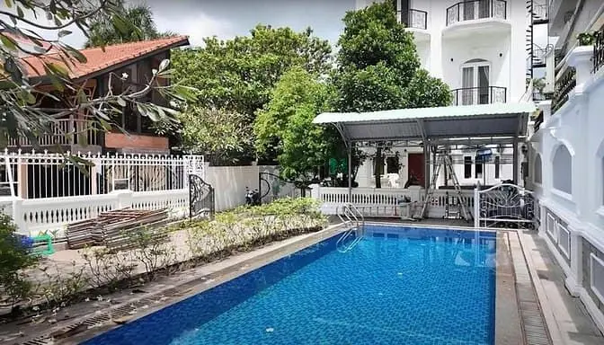 Biệt Thự Sân Vườn + Hồ Bơi Rộng 500M2 Tại Thảo Điền. Giá Thuê 140Tr/Th