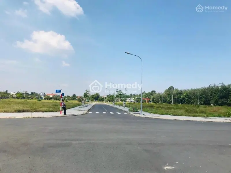 120M2 Thổ Cư Kế Sân Bay Long Thành. Gía 1Tỷ4 Có Sổ Công Chứng Ngay. Bao Hạ Tầng, Đông Dân Ở