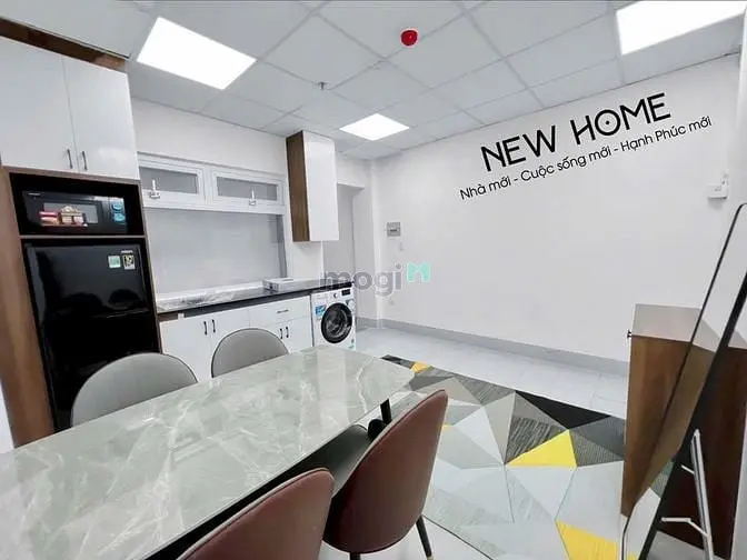 Căn Hộ 2 Phòng Ngủ Riêng Diện Tích Rộng - Ngay Phổ Quang - Sân Bay