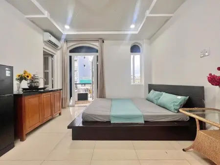 Phòng Ban Công Full Tiện Nghi Ngay Lý Phục Man