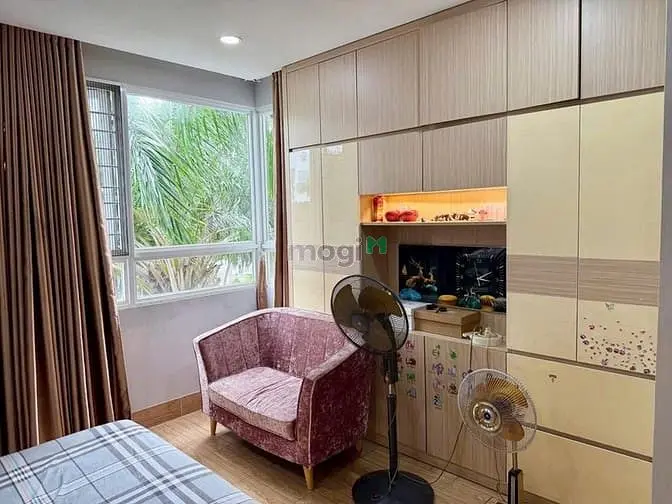 Bán Chcc Him Lam Chợ Lớn 90M 2Pn2Wc Có Sổ Hồng Lầu Thấp Hợp Với Ng Già