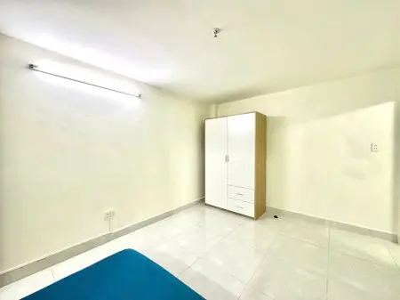 Phòng 25M2, Full Nội Thất, Gần Đường Nguyễn Văn Linh, Khu Chế Xuất Tân Thuận