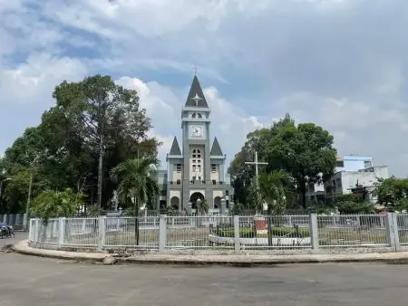 Góc 2Mt Lạc Long Quân Cho Thuê Nhà