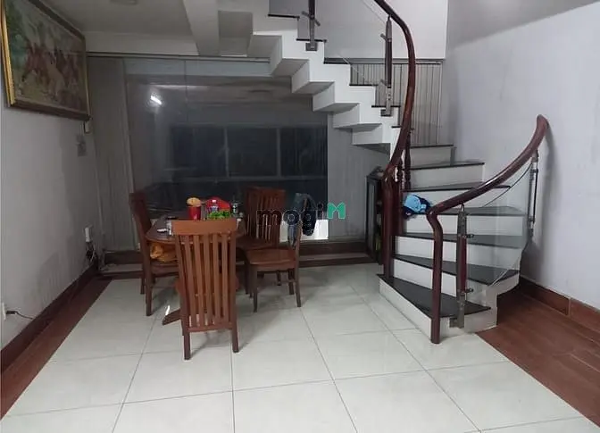 Cần Cho Thuê Nhà 1 Trệt 1 Lửng 2 Lầu 1 St 34Tr/Th Nguyễn Duy Trinh