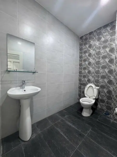 Căn Hộ Cao Cấp H2 – Full Nội Thất, 2Pn View Đẹp, Ở Ngay