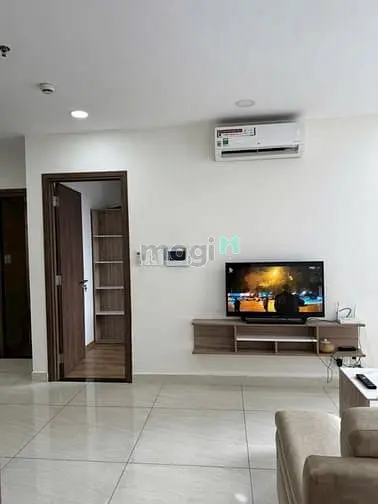 Cho Thuê Căn Hộ Quang Thái, Dt 90M2, 3Pn, Nt Cơ Bản, Giá 9Tr/Th.
