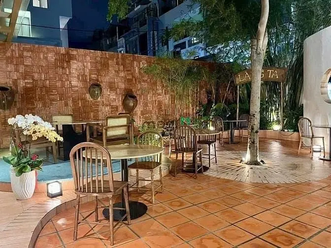 Cho Thuê Biệt Thự Kỳ Đồng – Biệt Thự Sân Vườn Lớn, Khu Vực Yên Tĩnh