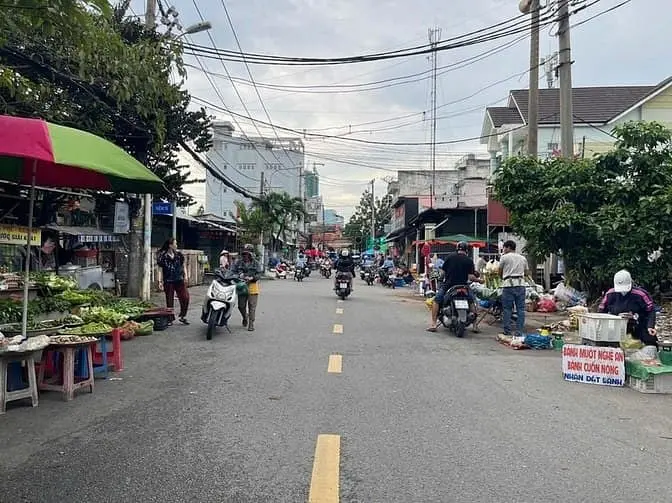 Bán 2 Lô Đất Liền Kề 176M2 Mt Đường 4 Linh Trung Thủ Đức