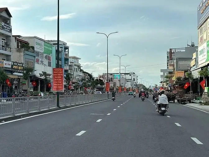 Bán Nhà 4 Tầng Hẻm 8M Lô Góc Đ.số 20 Ngang 4.5M 68M2 View Sông 9.99 Tỷ