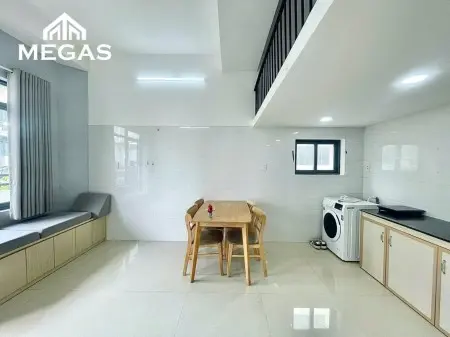 Cho Thuê Căn Hộ Có Gác - Duplex 34M2 Siêu Rộng - Ban Công Thoáng Mát Gần Sân Bay