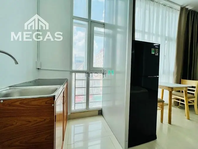 Studio View Kính Full Nội Thất Ngay Lotte Mart Tân Bình - Lăng Cha Cả