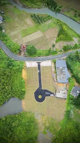 “Đất Nền Nghỉ Dưỡng Kim Bôi – Sổ Hồng Riêng, Hạ Tầng Hoàn Thiện, Sinh Lời Bền Vững!