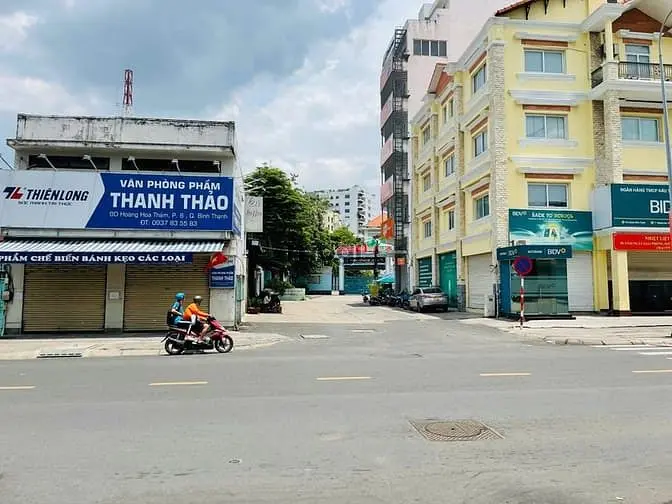 Cho Thuê Tòa Nhà Lớn Mặt Tiền Hoàng Hoa Thám – Trung Tâm Bình Thạnh