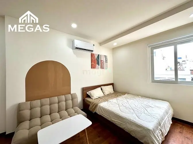 Studio Cửa Sổ Trời Đầy Đủ Nội Thất Ngay Bên Cạnh E.town Cộng Hòa