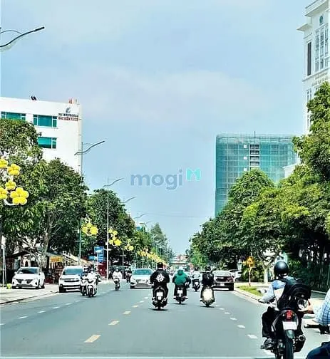 Nhà Bán Chợ Hãng Dầu Khu Nhà Trắng 57M2 Hiếm Người Bán 3,45 Tỷ Góc 2Mt