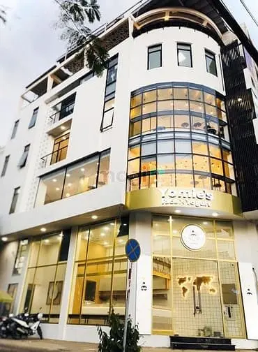 Quán Cafe Góc 2Mt Phan Xích Long, Pn. Dt: 8,5X27M, Kc: Trệt 4 Lầu Tm