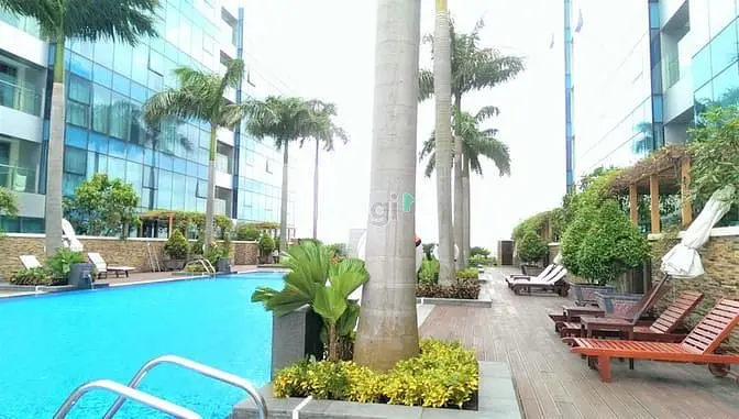 Bán Căn Hộ Cao Cấp Vinhomes Đồng Khởi, Tầng 21, Căn Sân Vườn Ra Hồ Bơi