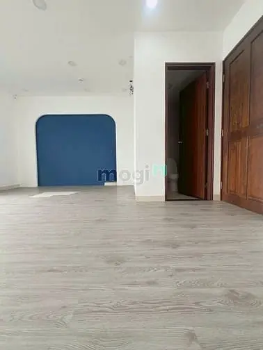 Cho Thuê Ngang 5M - Sư Vạn Hạnh, Quận 10