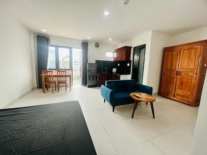 Căn Hộ Dịch Vụ Được Trang Bị Từ A - Z Ngay Trung Tâm Tân Bình - E.town