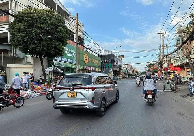 Nhà Hẻm 6M Rộng 5M 4L Btct 70M2 Tung Tăng Đến Emart Phan Huy Ích 8.3Tỷ